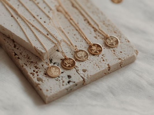 10 Idei de cadouri pentru femei dragi ție