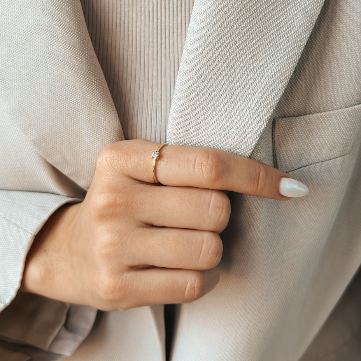 Timeless Gold Ring - 0.1 CT Diamond - Indira