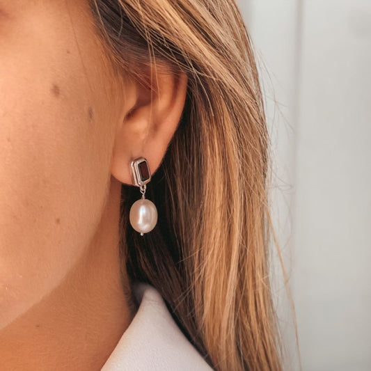 Antique Silver Earrings - Natural Garnet Pearls - Indira
