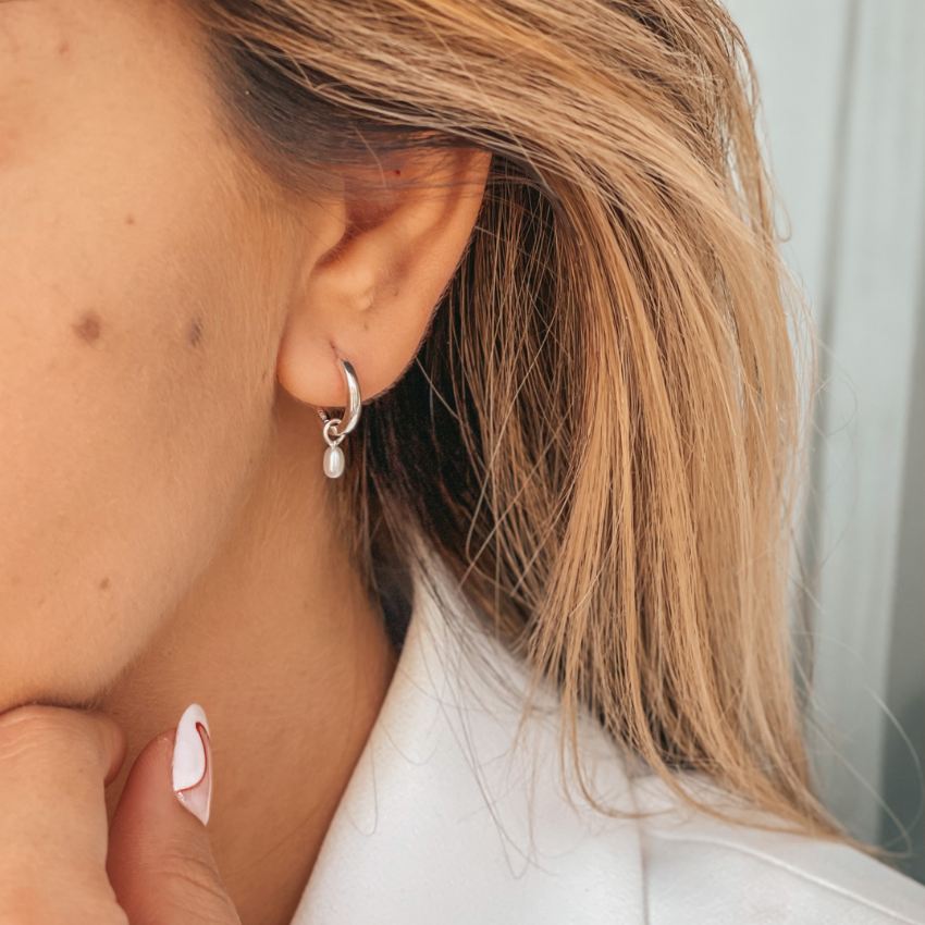 Little Drop Silver Earrings - Natural Pearls - Indira