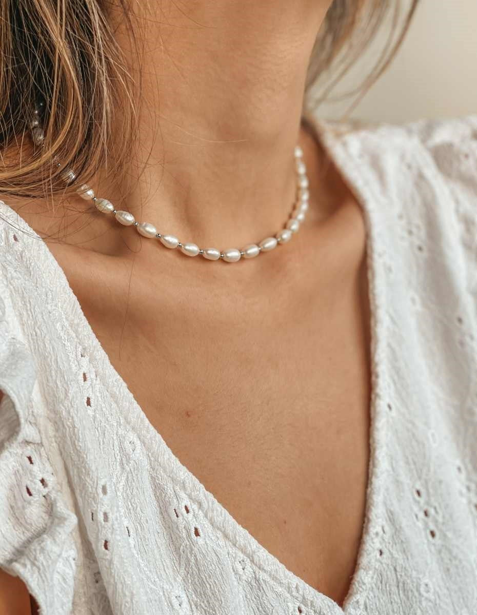 Chérie Silver Necklace - Natural Pearls - Indira