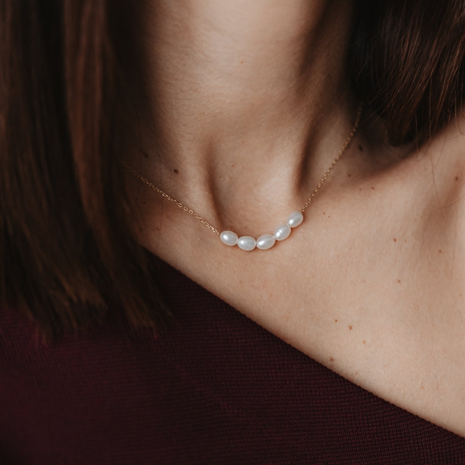 Golden Maia Silver Necklace - Natural Pearls - Indira