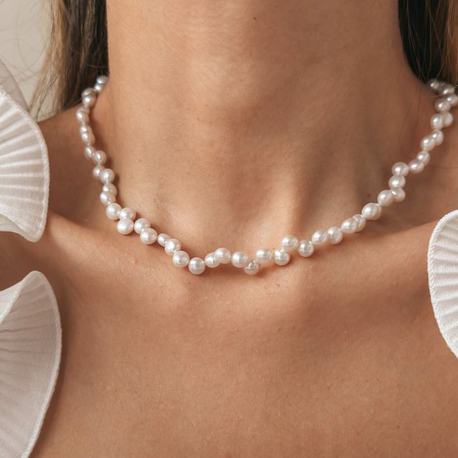 Golden Harmony Silver Necklace - Natural Pearls - Indira