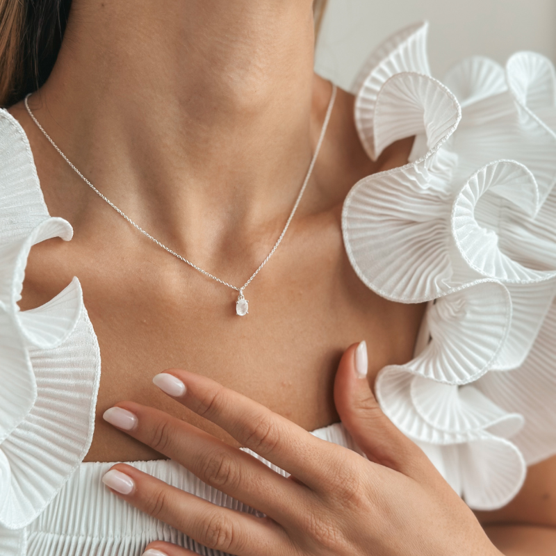 Reina Silver Necklace - Moonstone - Indira
