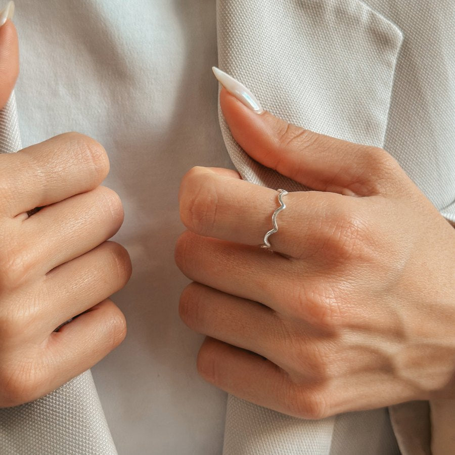 Silver Curl Ring - Indira