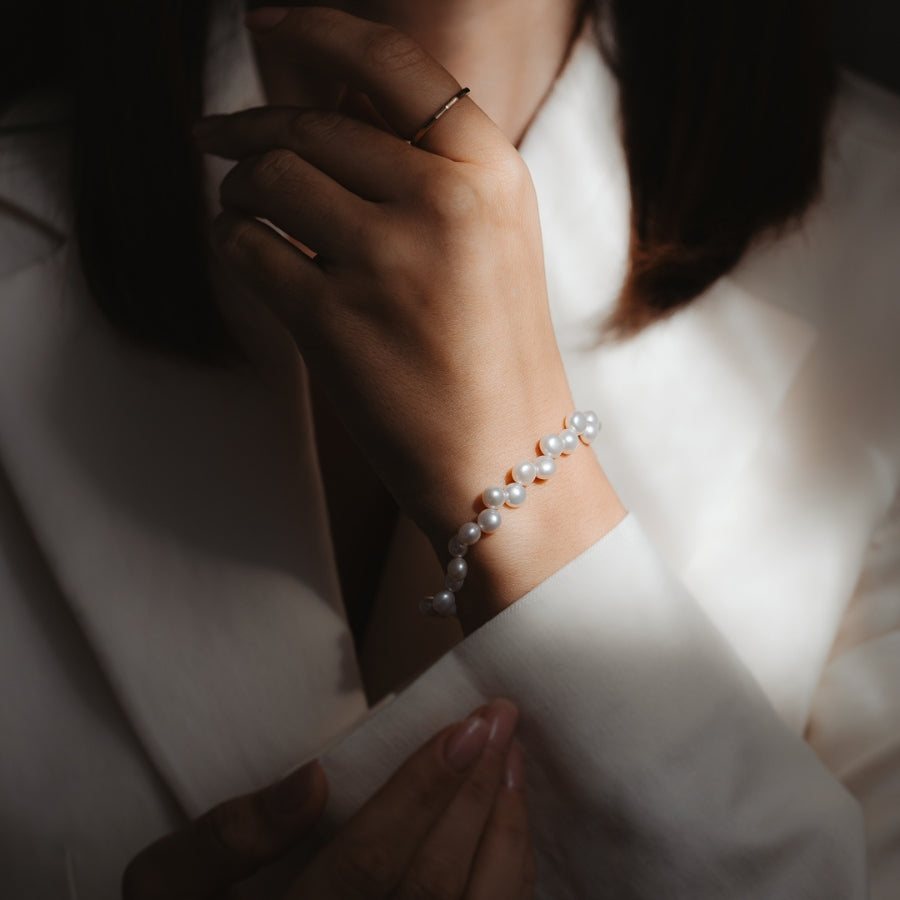 Golden Harmony Silver Bracelet - Natural Pearls - Indira