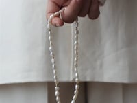 Silver Necklace Golden Grace - Natural Pearls