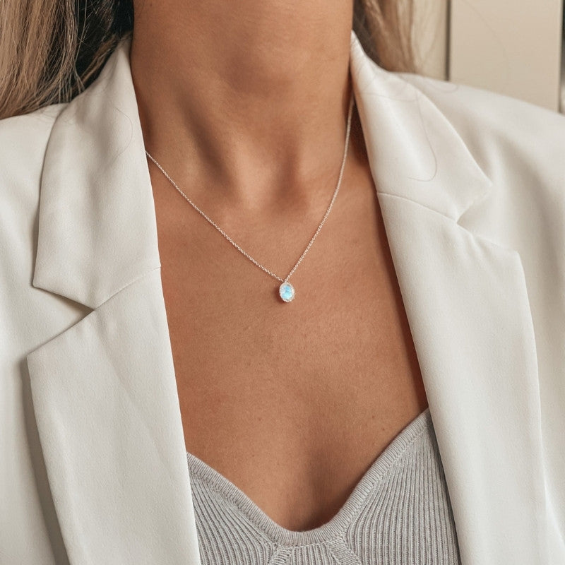Silver Necklace Serene - Moonstone - Indira