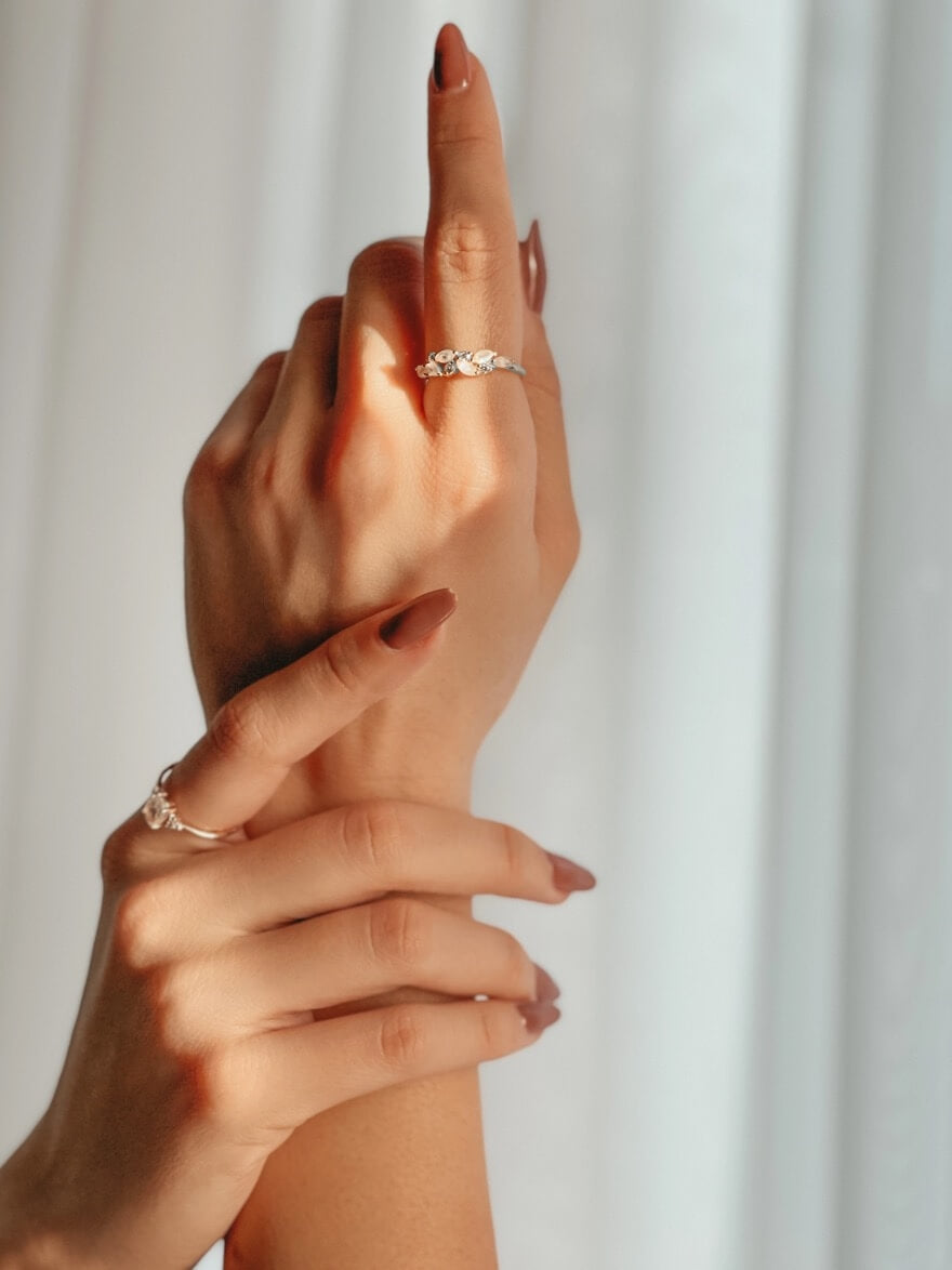 Verdure Silver Ring - Moonstone - Indira