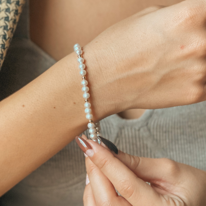 Golden Sonet Gold Bracelet - Natural Pearls - Indira