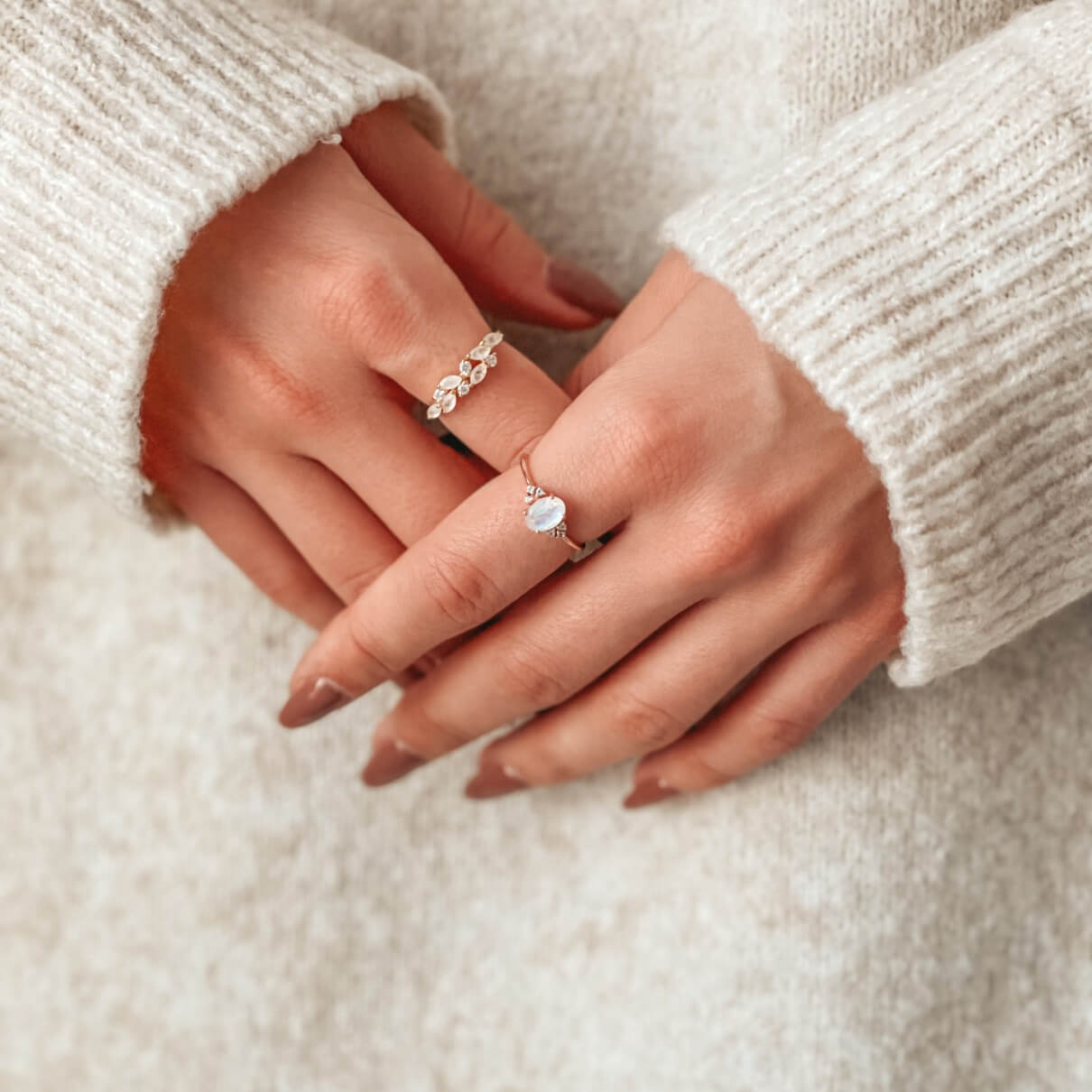 White Verdure Gold Ring - Moonstone - Indira