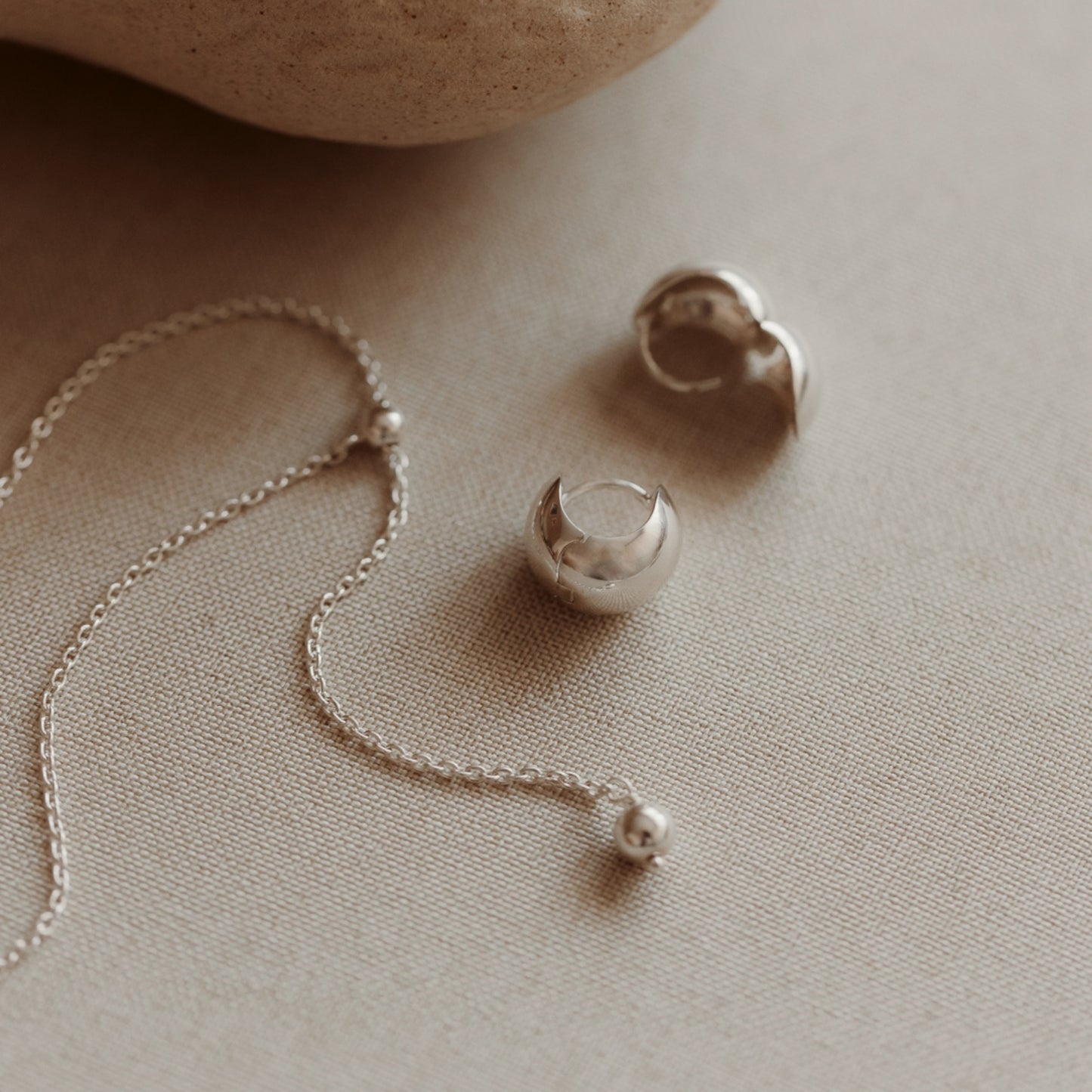 Silver Earrings Circle - Zirconia