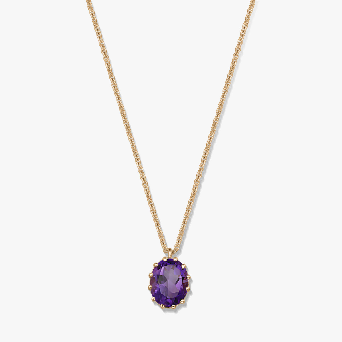 Gold-plated 925 silver necklace with a faceted oval amethyst pendant on a white background.